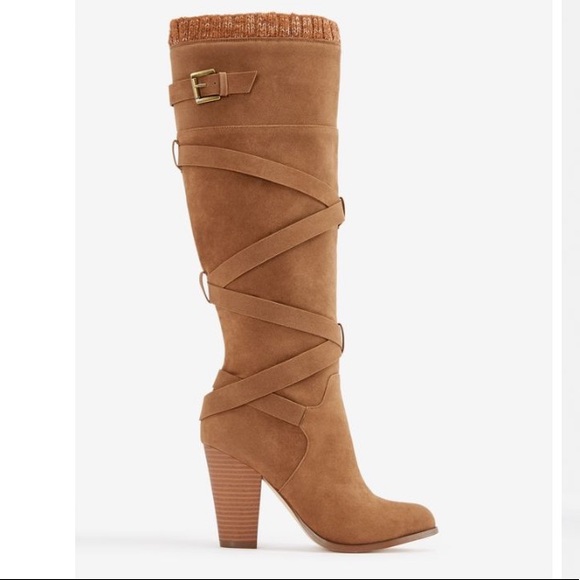 Aleema strappy heeled boot - Picture 3 of 5